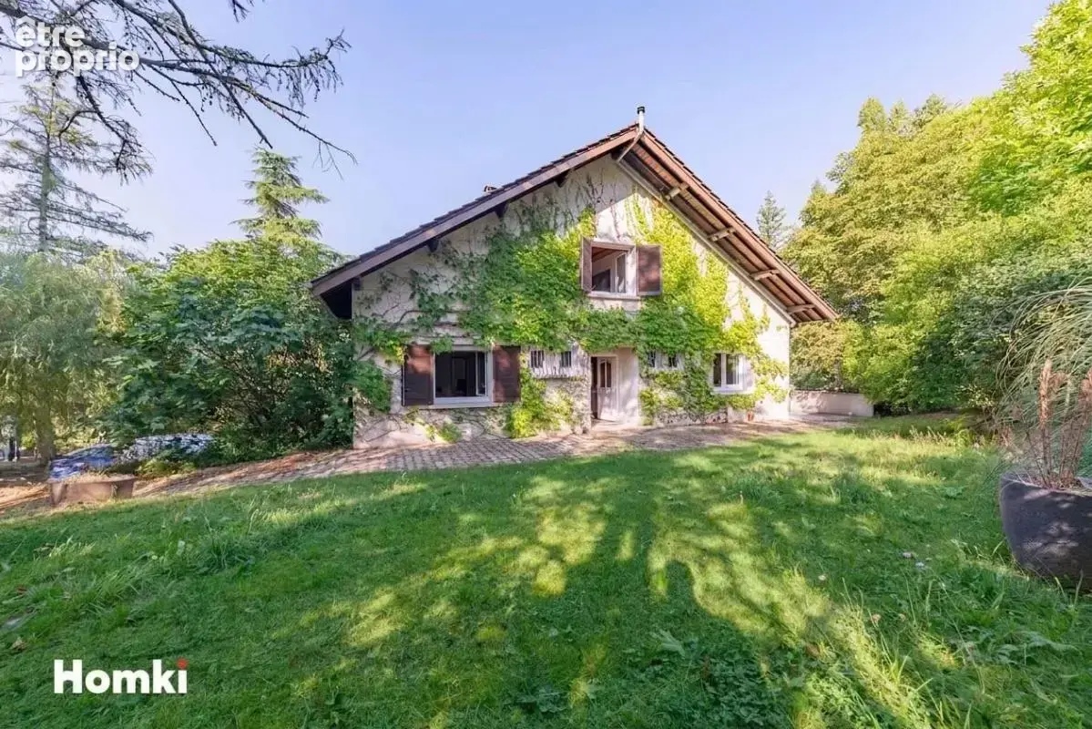 Maison/Villa T8 de 340 m² à Chuzelles 38200 - photo 1