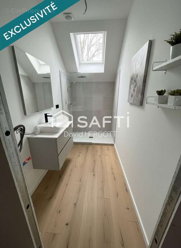 Maison 65 m² à Le Bardon  - photo 3