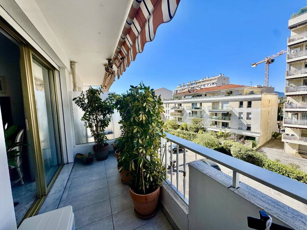 Appartement à CANNES