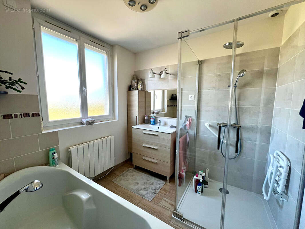 Maison à VERDEREL-LES-SAUQUEUSE