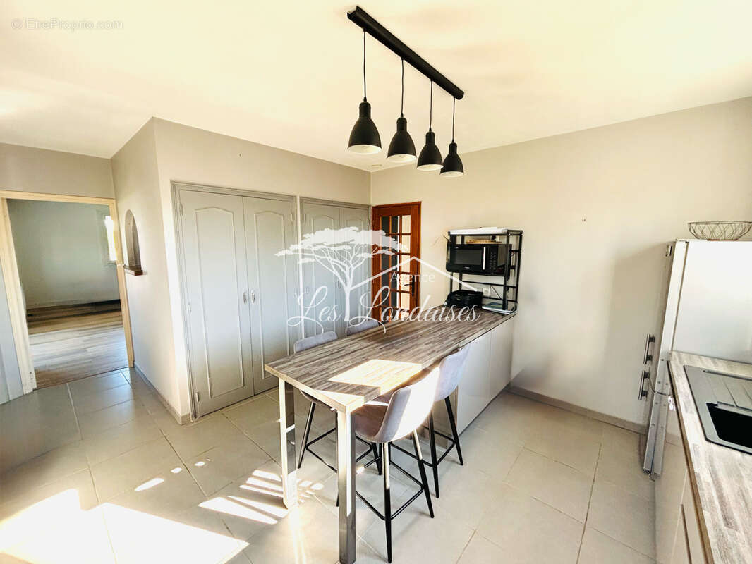 Maison à OBJAT
