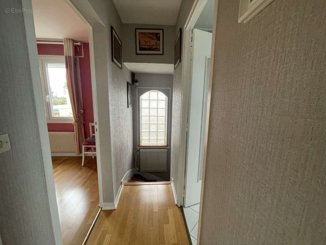 Maison à DREUIL-LES-AMIENS