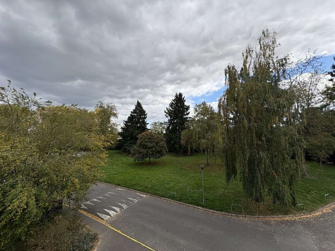 Appartement à MENNECY