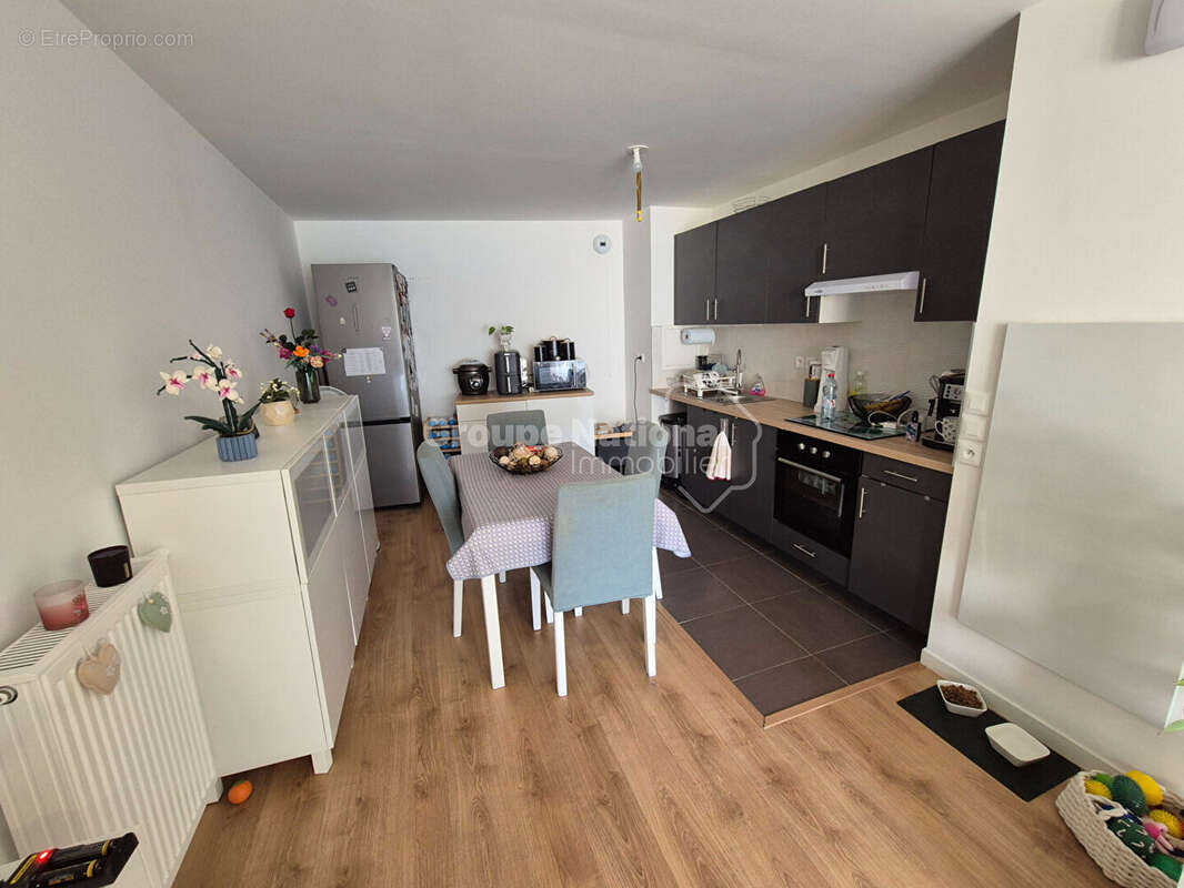 Appartement à GRISY-LES-PLATRES
