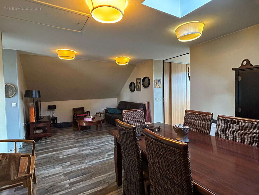 Appartement à SAINT-QUENTIN