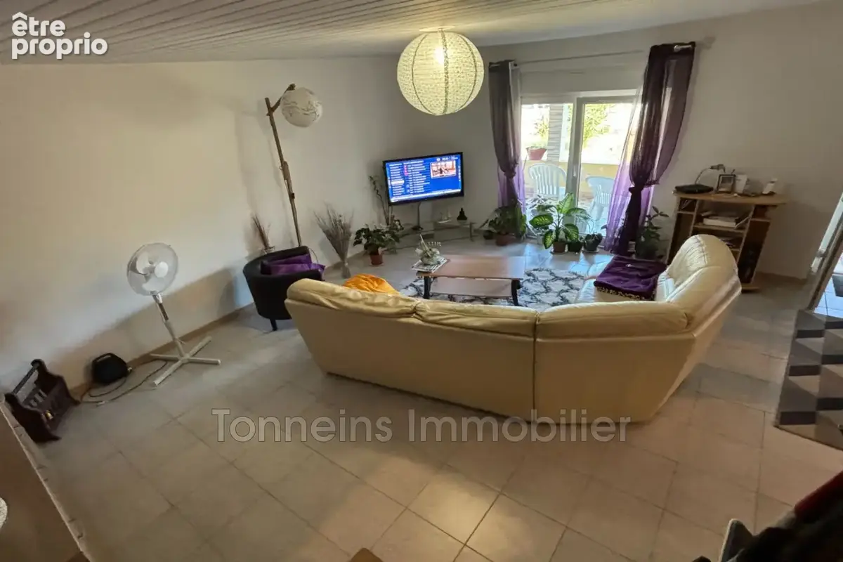 Maison 7 pièces 210 m² à vendre à Tonneins (47400) - photo 4