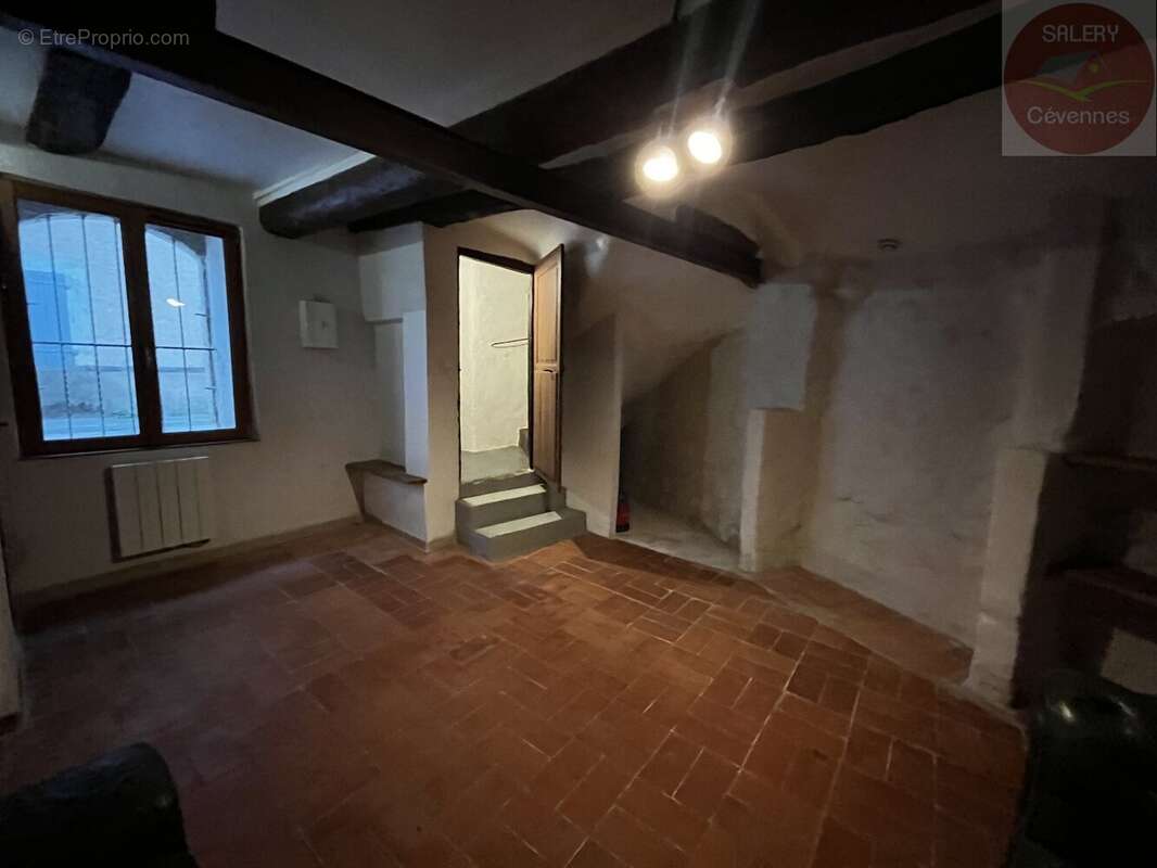 Maison à LASALLE