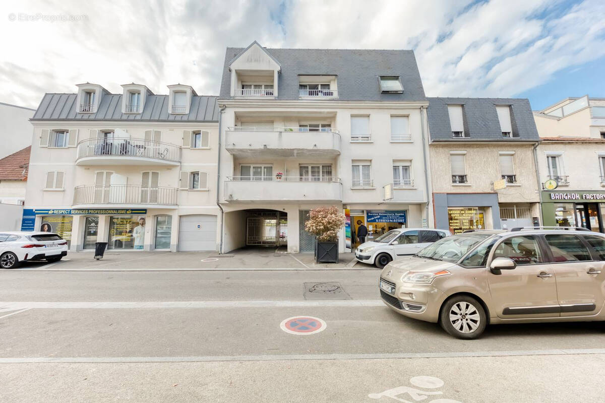 Appartement à PONTAULT-COMBAULT
