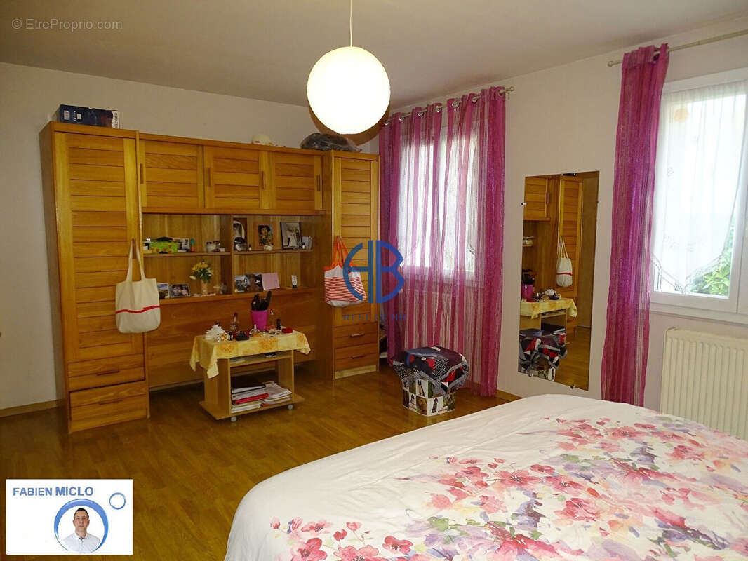 Maison à SAINT-BLAISE-DU-BUIS