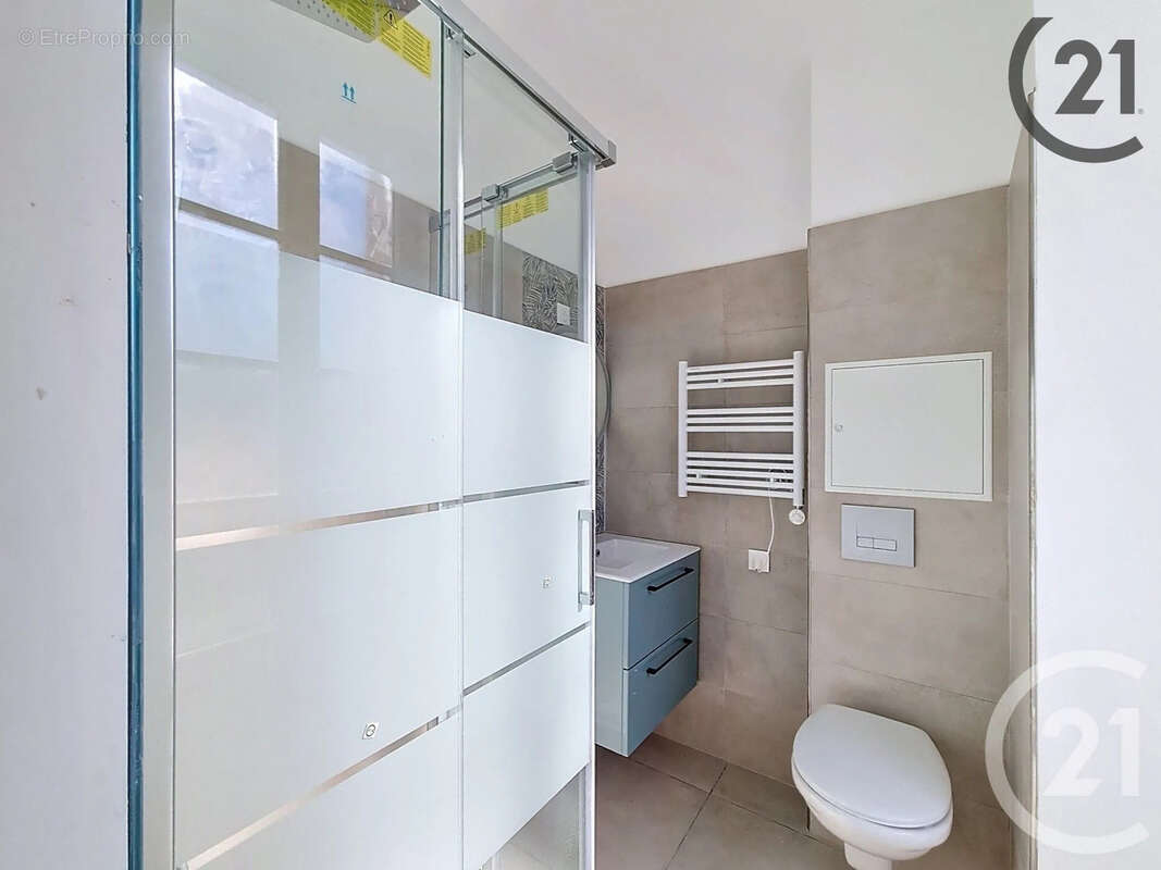 Appartement à BRIE-COMTE-ROBERT