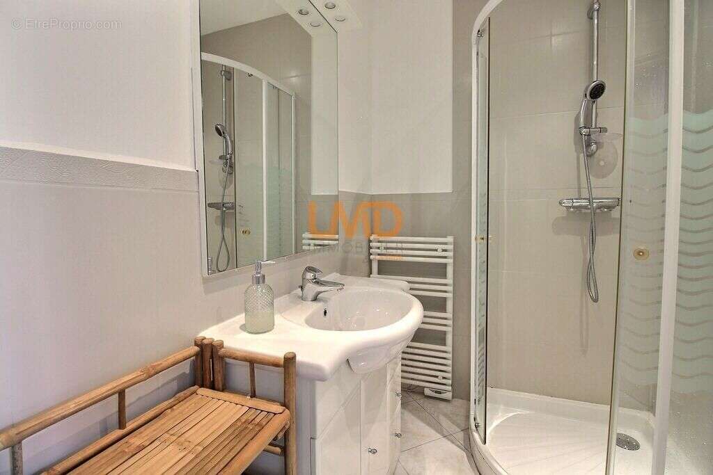 Demeure ancienne rénovée avec piscine - photo 12