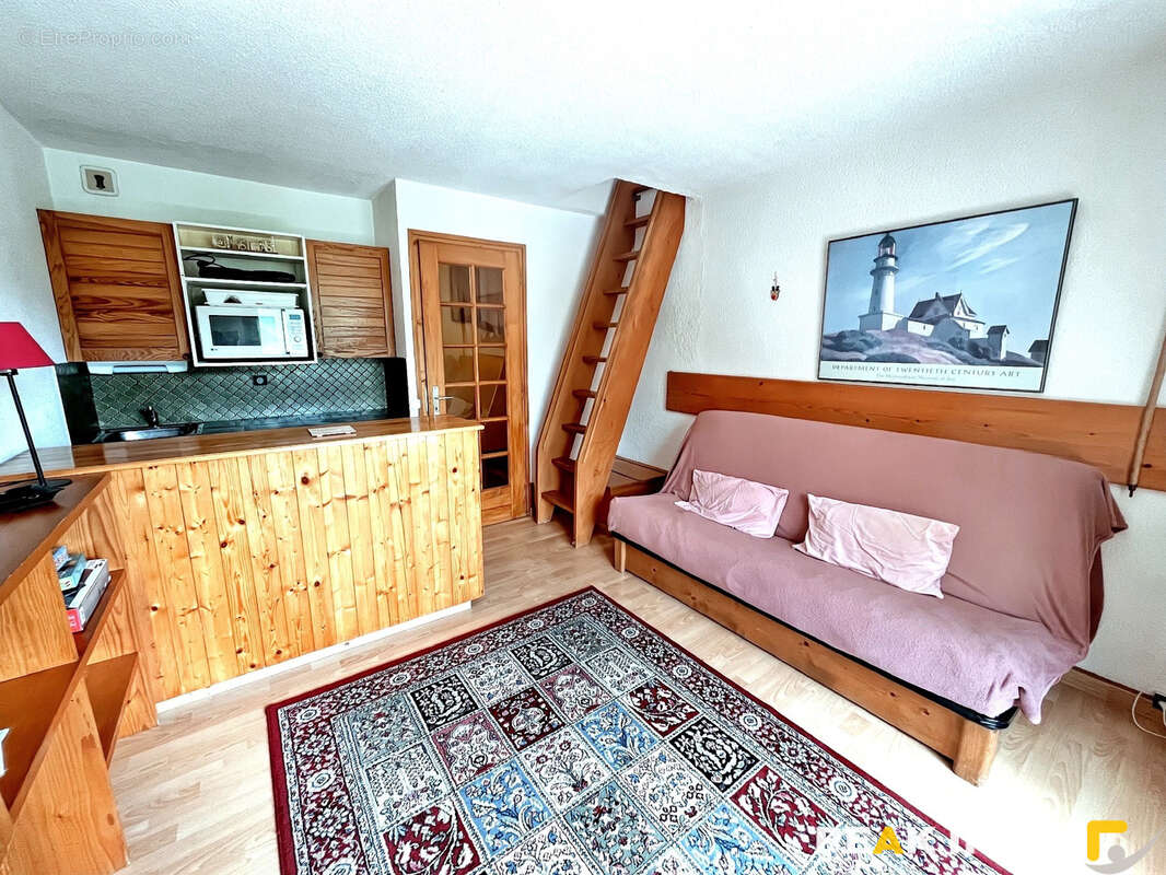 F2 Duplex + Cabine - 29.30 m2 Loi Carrez- 39 m2 utiles - Combloux - photo 4