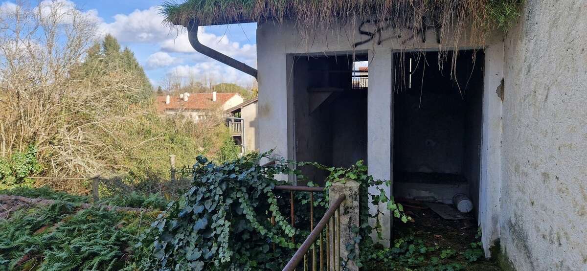 Immeuble à restaurer, à vendre, CAZAUBON (32) - photo 11