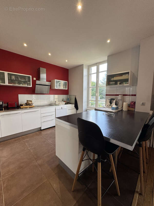 À vendre   Appartement 147 m2   3 chambres   1er étage - photo 4