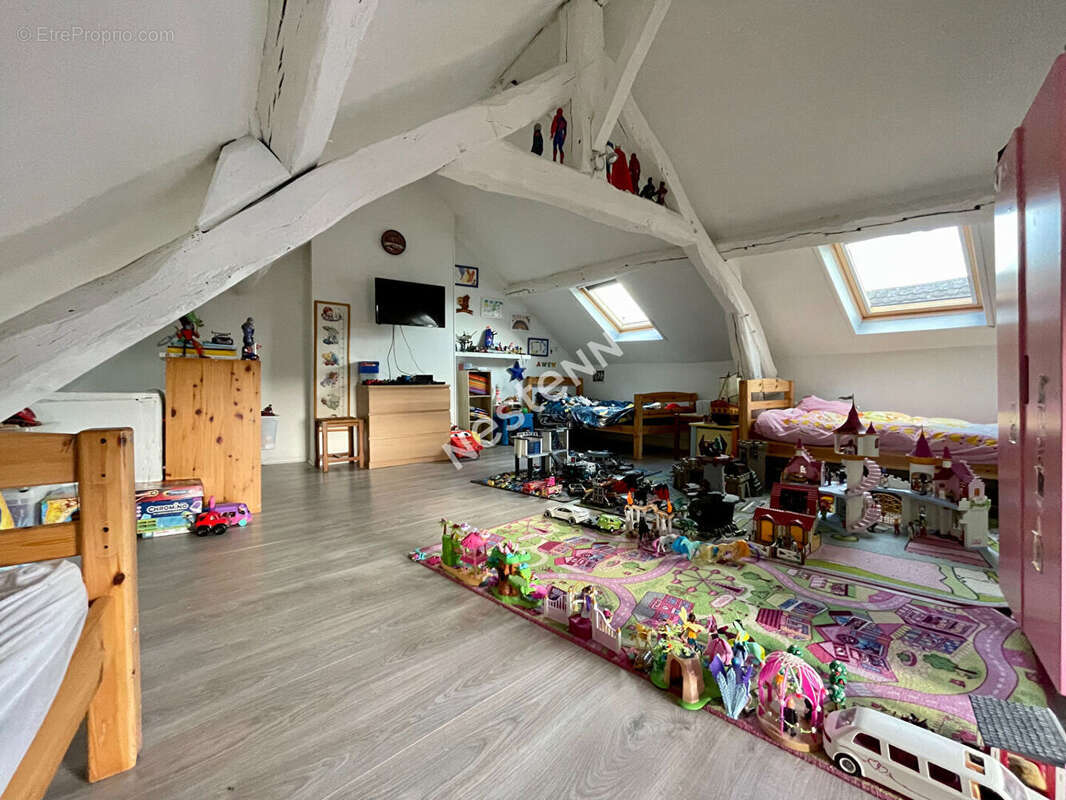 Maison à SAINT-MARTIN-DU-TERTRE