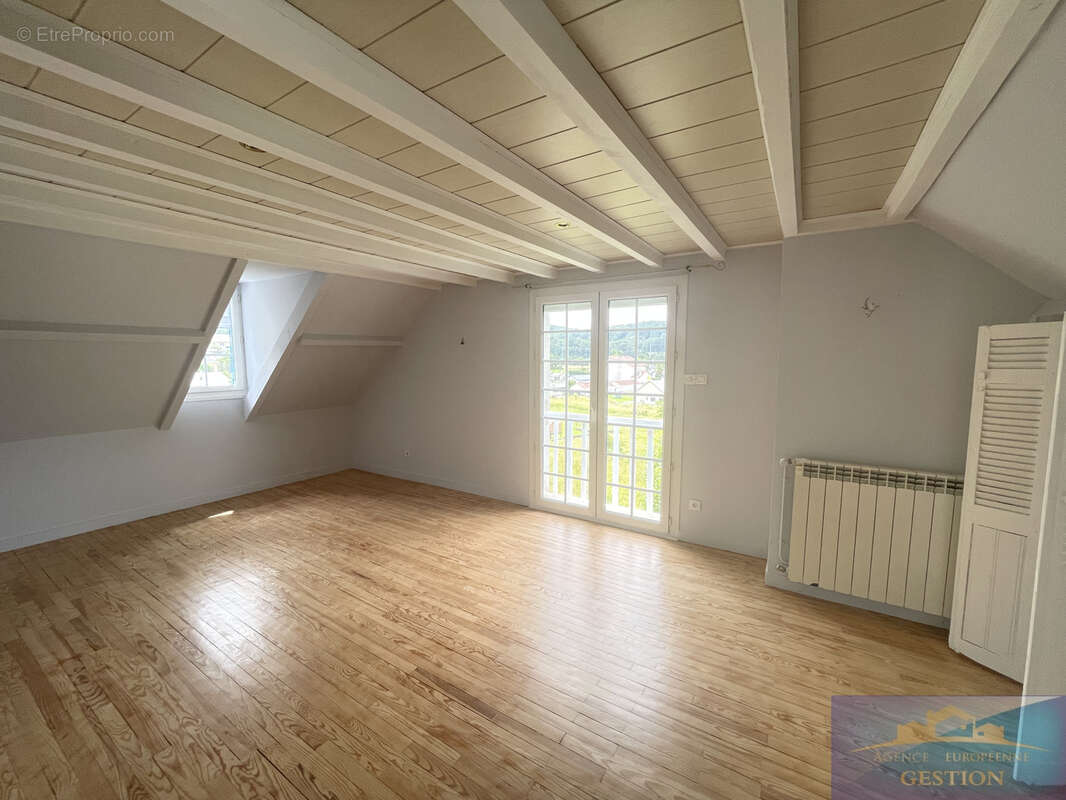 Maison à ADE