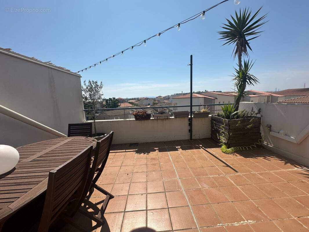 Appartement à CANDILLARGUES