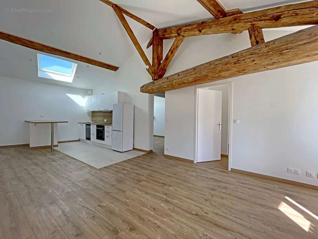 Appartement à OULLINS