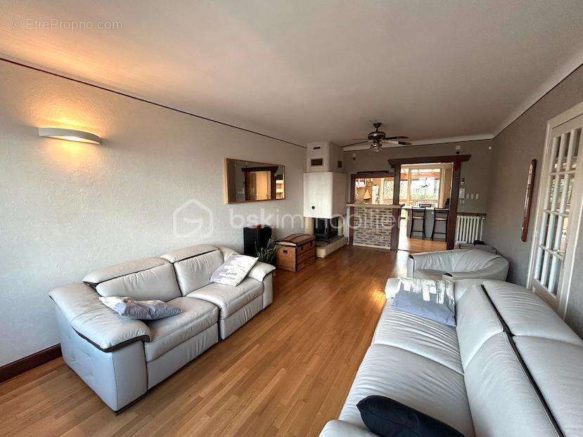 Maison à SAINT-PIERRE-DES-CORPS