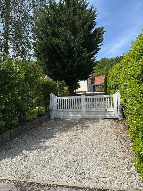 Maison à FONTAIN