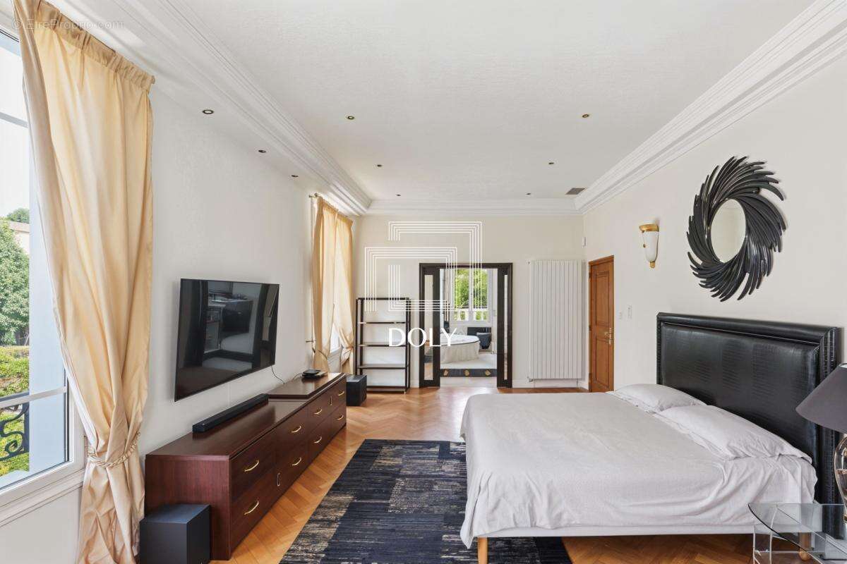 Maison à CANNES