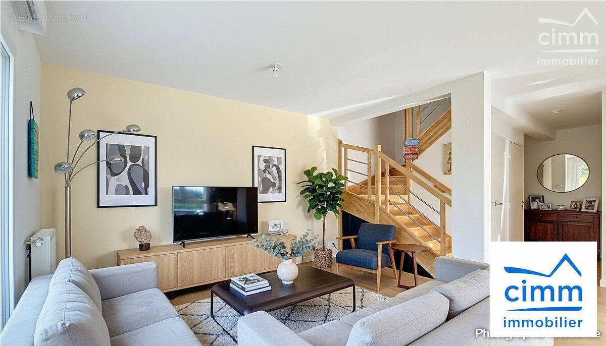 Appartement à NOYAL-CHATILLON-SUR-SEICHE