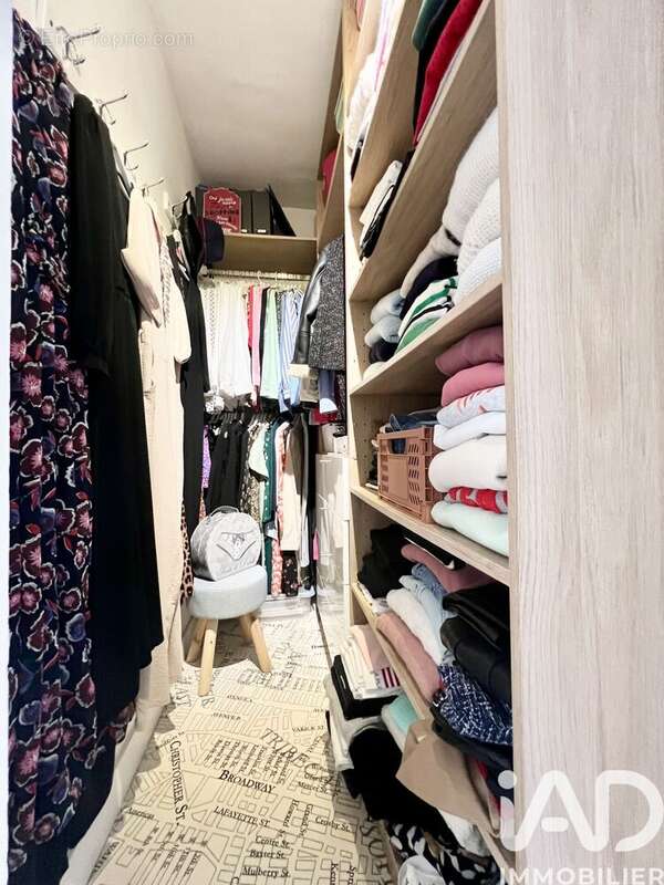 Photo 6 - Appartement à LES PAVILLONS-SOUS-BOIS