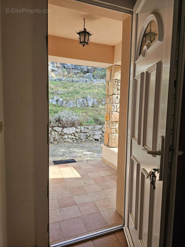 Maison à SAINT-VALLIER-DE-THIEY