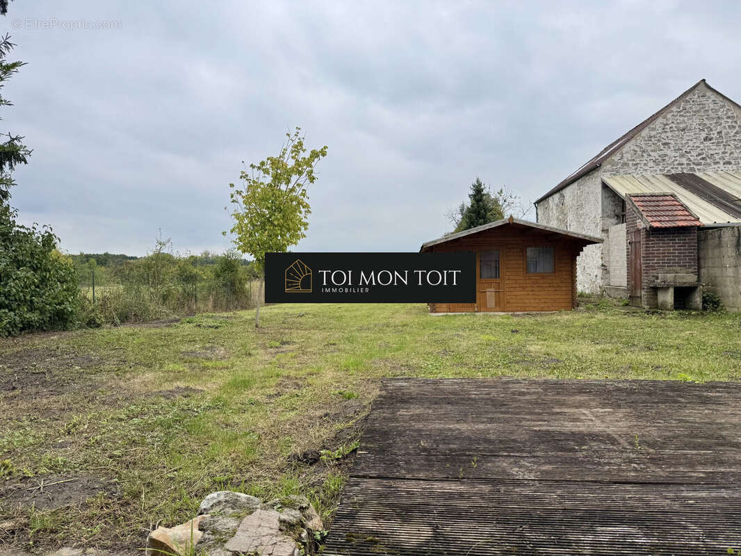Maison à THIERS-SUR-THEVE