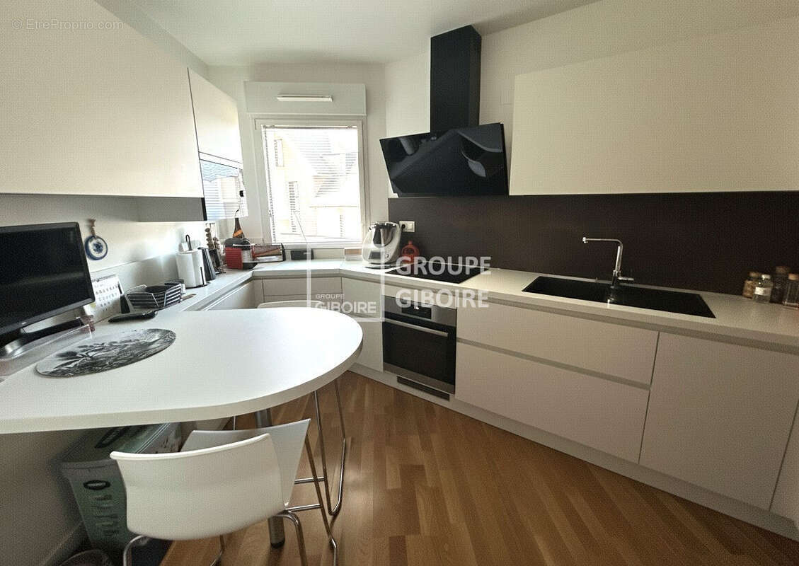 A vendre - agence giboire - appartement 4 pieces recent centre ville proche gare la baule - photo 7