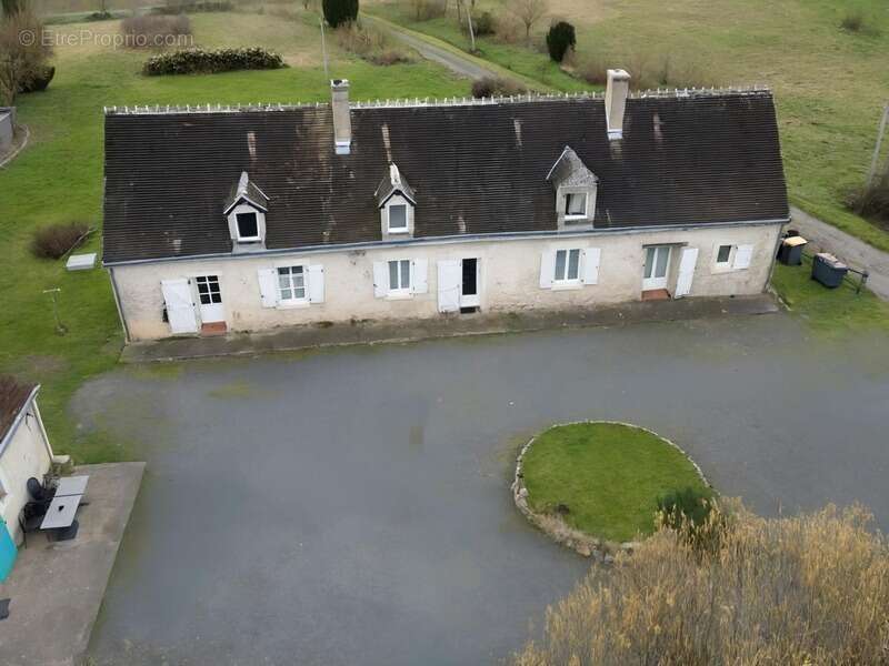 Maison à LE PETIT-PRESSIGNY