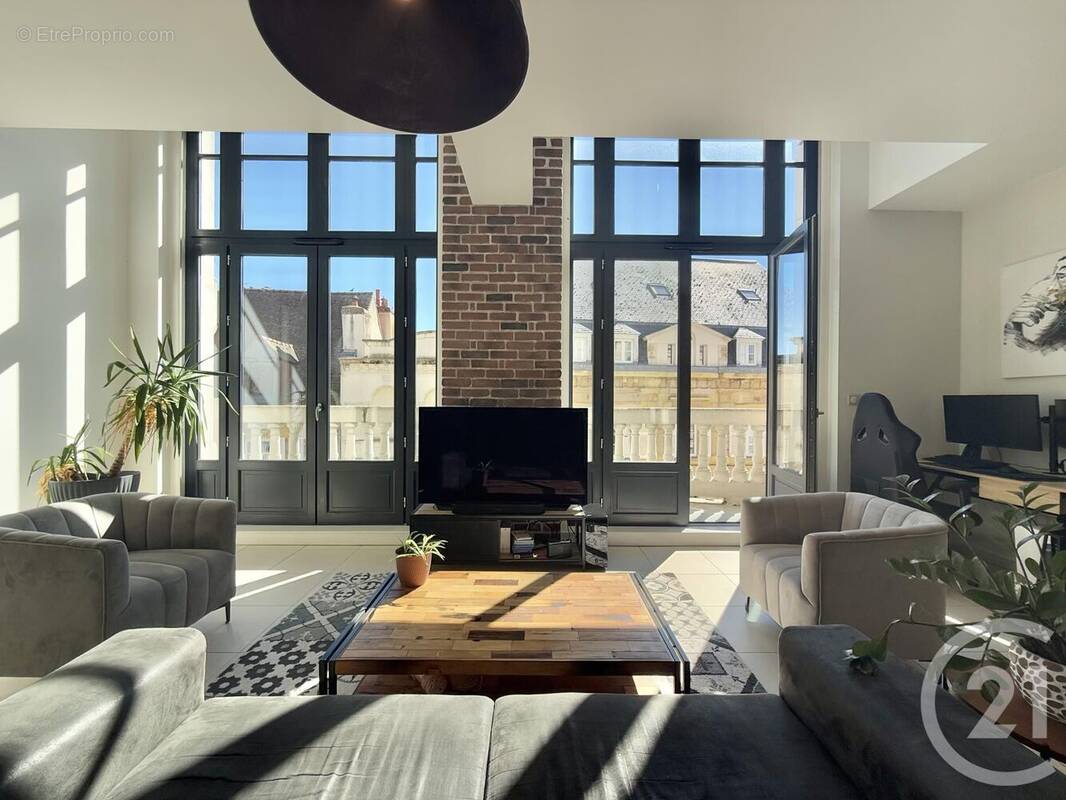 Appartement à MOULINS