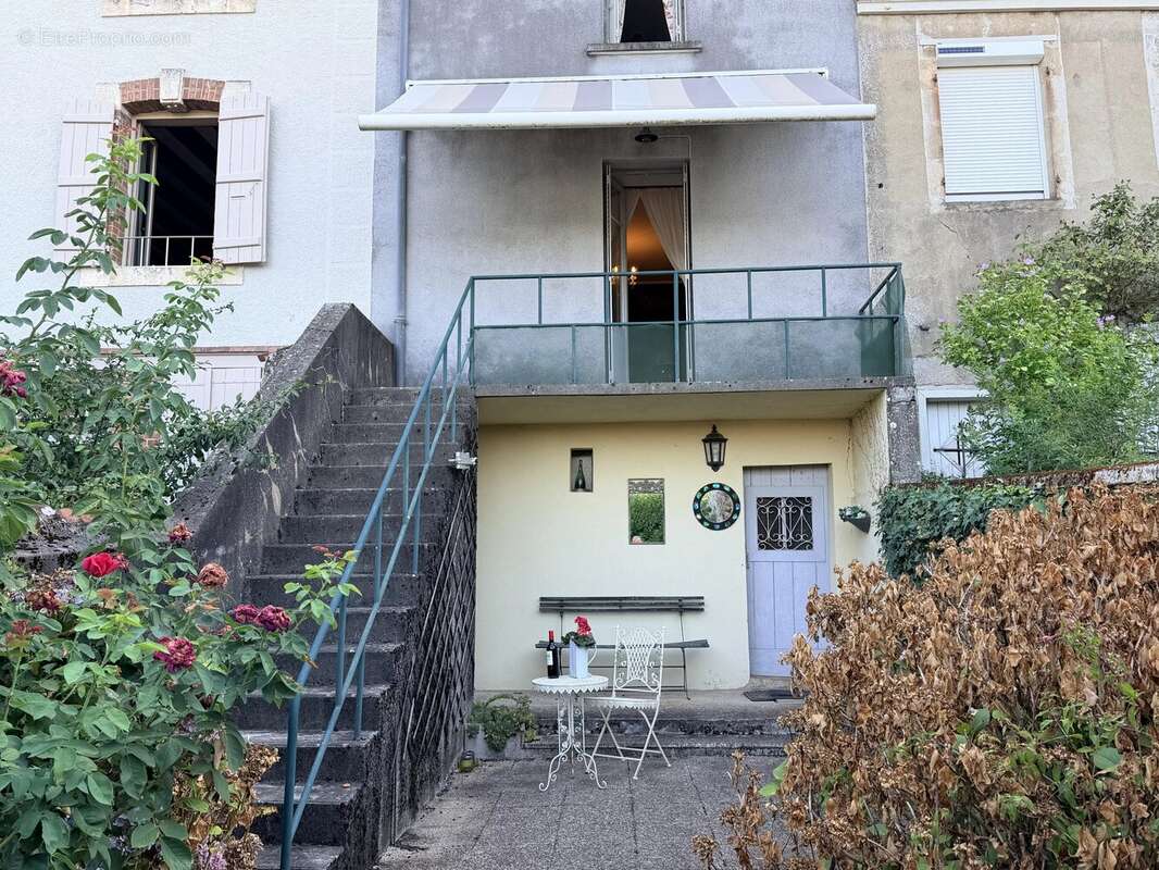 Superbe maison de ville offrant des espaces et des pièces insoupçonnés - photo 17