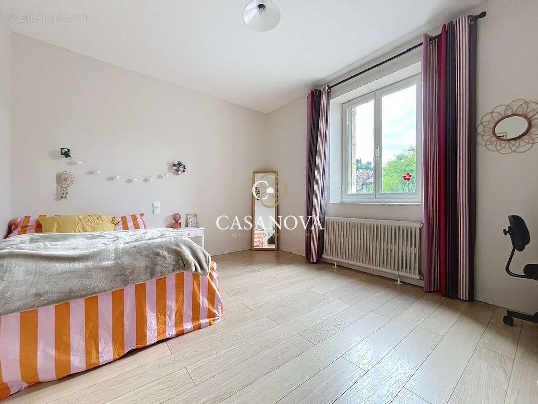 Maison à CLERMONT-L&#039;HERAULT