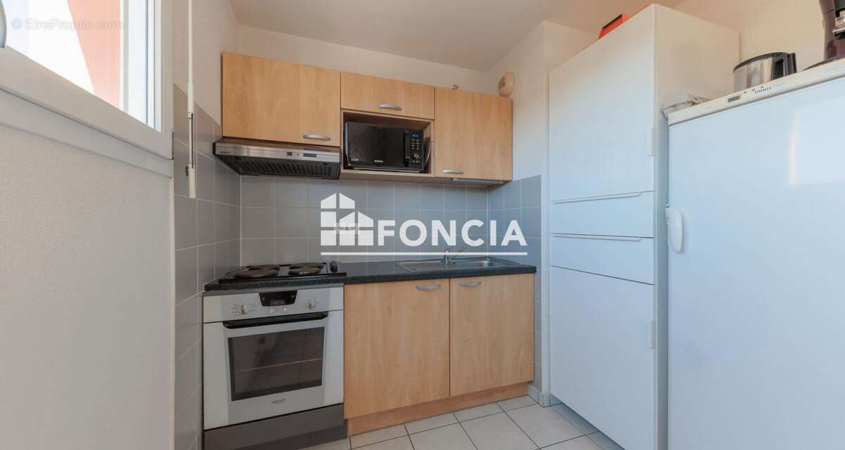 F3 de 72 m² avec terrasse, garage et parking - Résidence calme et sécurisée ! - photo 6
