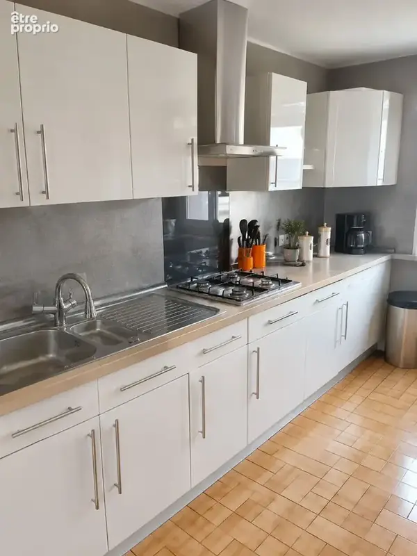 A vendre a brest appartement t3 de  72 m2 - photo 3