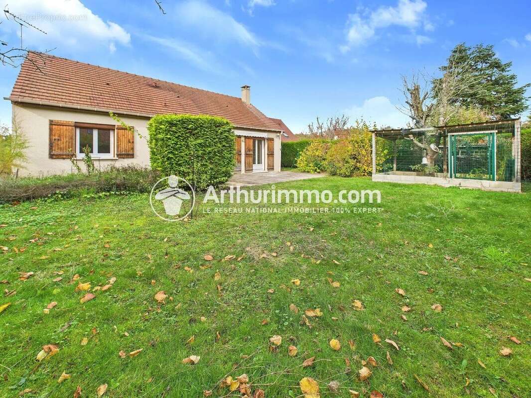 Maison à BOISSISE-LE-ROI