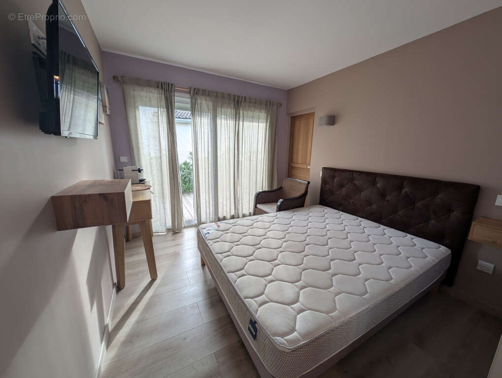 Maison à SAINT-SULPICE-ET-CAMEYRAC