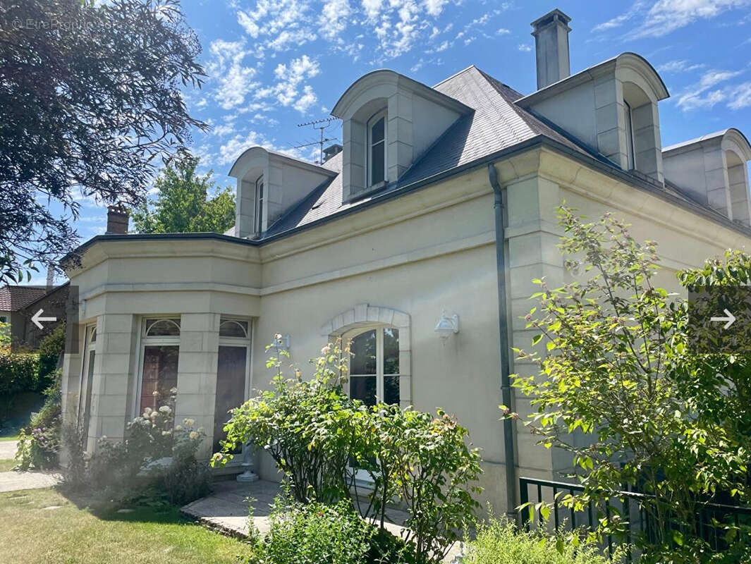 Maison à MONTMORENCY