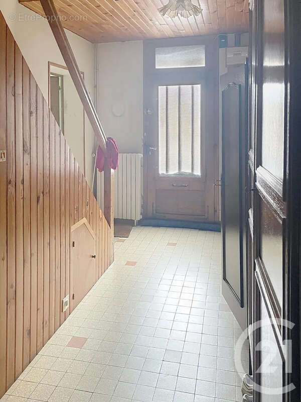 Maison à ERAGNY-SUR-EPTE