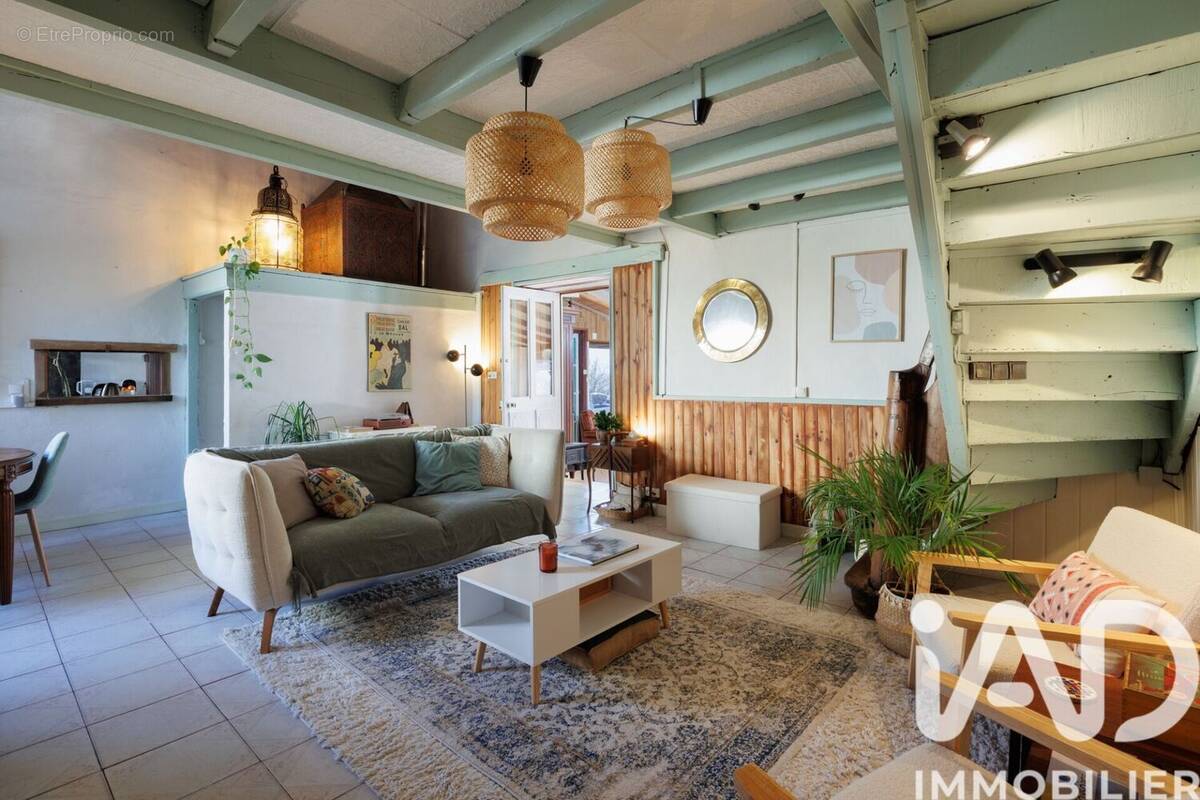 Photo 1 - Maison à SAINTE-CONSORCE