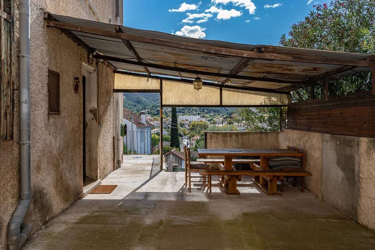 13011 ST MARCEL - Viager occupé - T3 avec vue et jardin - photo 7