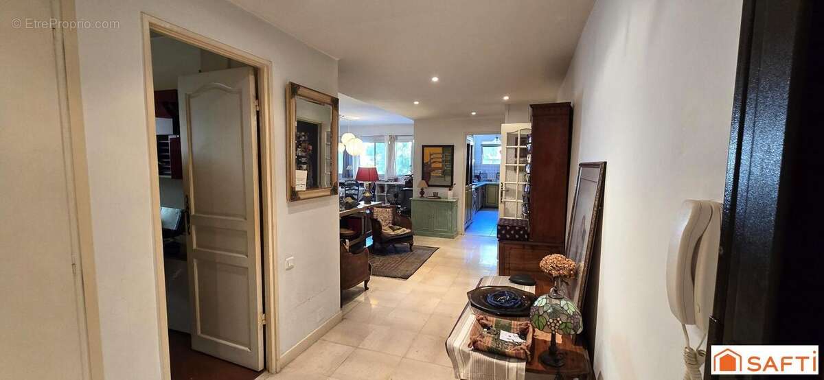 Photo 2 - Appartement à AVIGNON