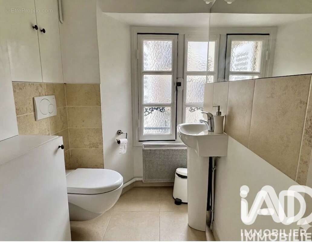 Appartement 70 m² à Versailles  - photo 8
