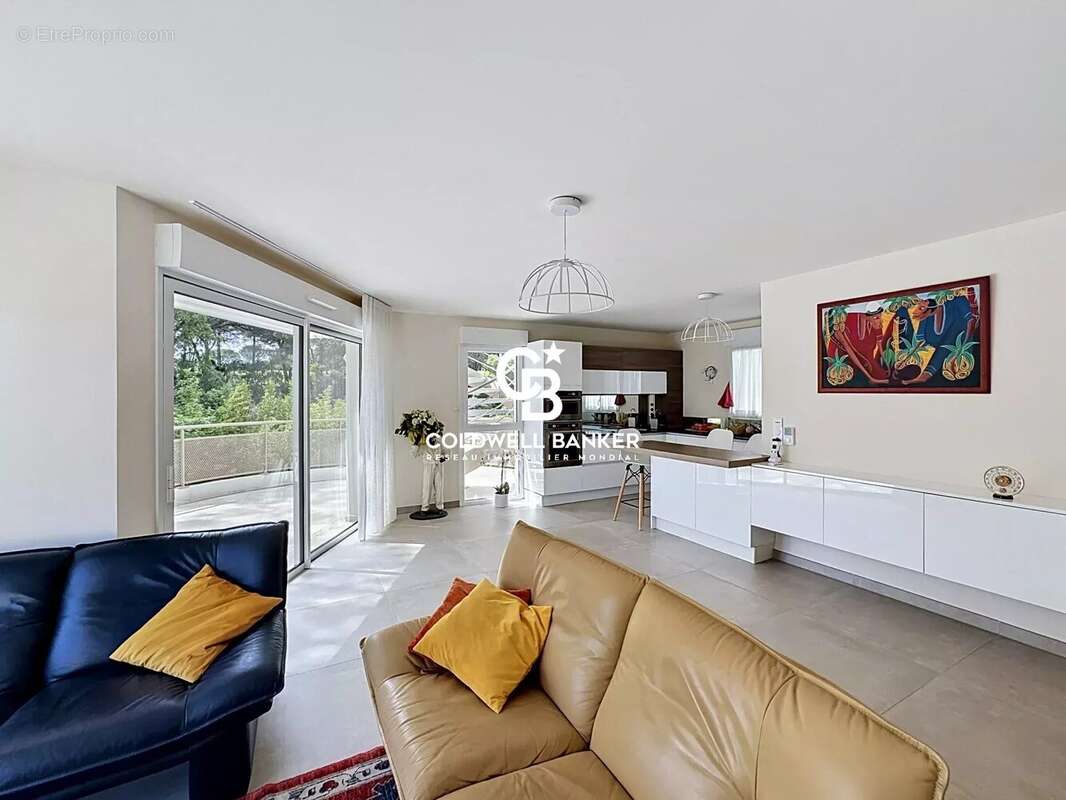 Appartement à SAINT-RAPHAEL