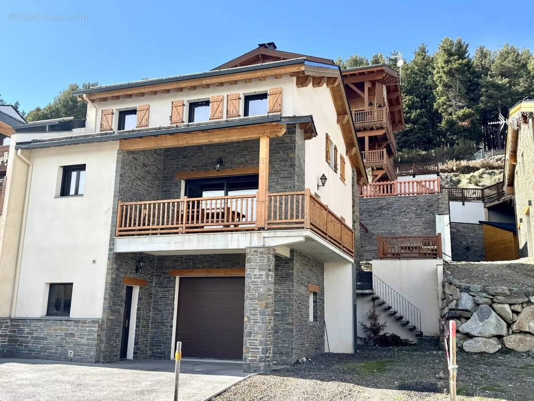 Maison à FORMIGUERES