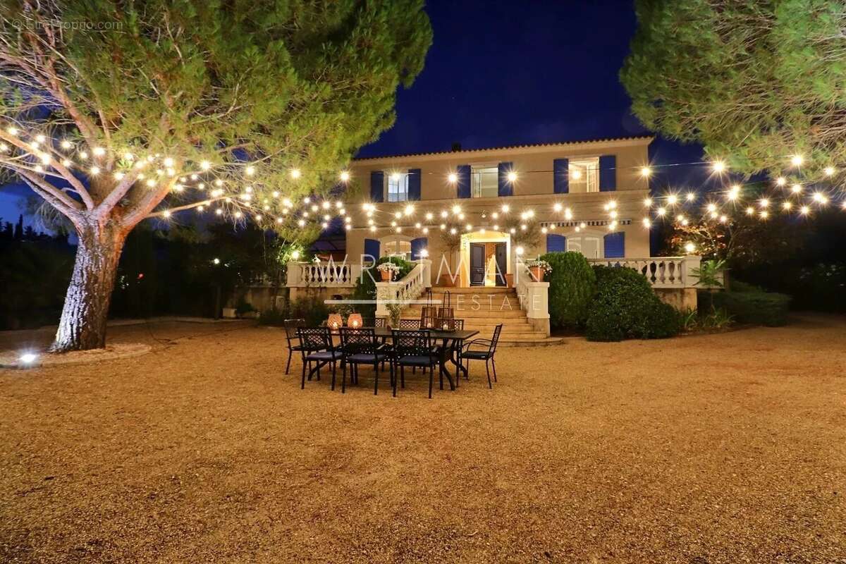 Maison à DRAGUIGNAN