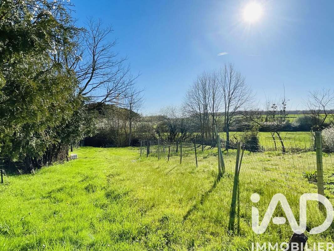 Photo 3 - Maison à CERNUSSON