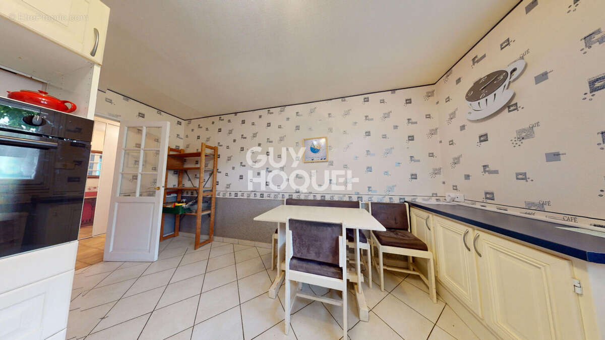 Maison familiale avec jardin arboré et 5 chambres - photo 9