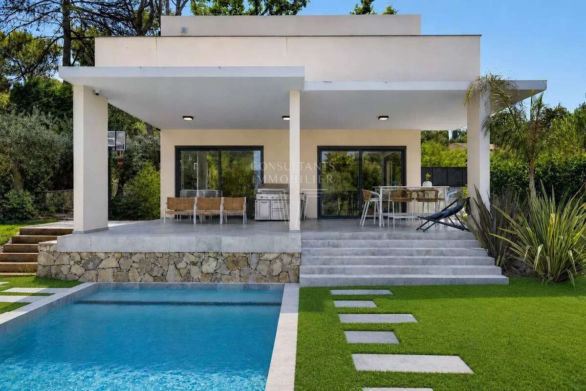 Valbonne. luxueuse villa contemporaine - photo 23